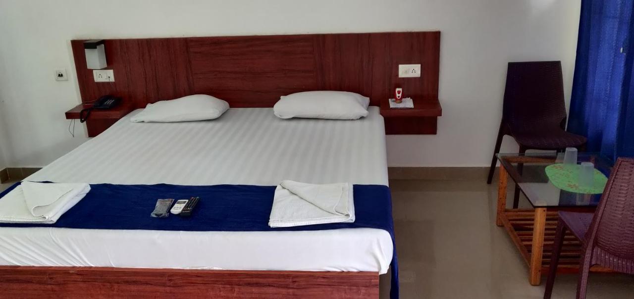 Hotel Exotica Squares Lakshmanpur Luaran gambar