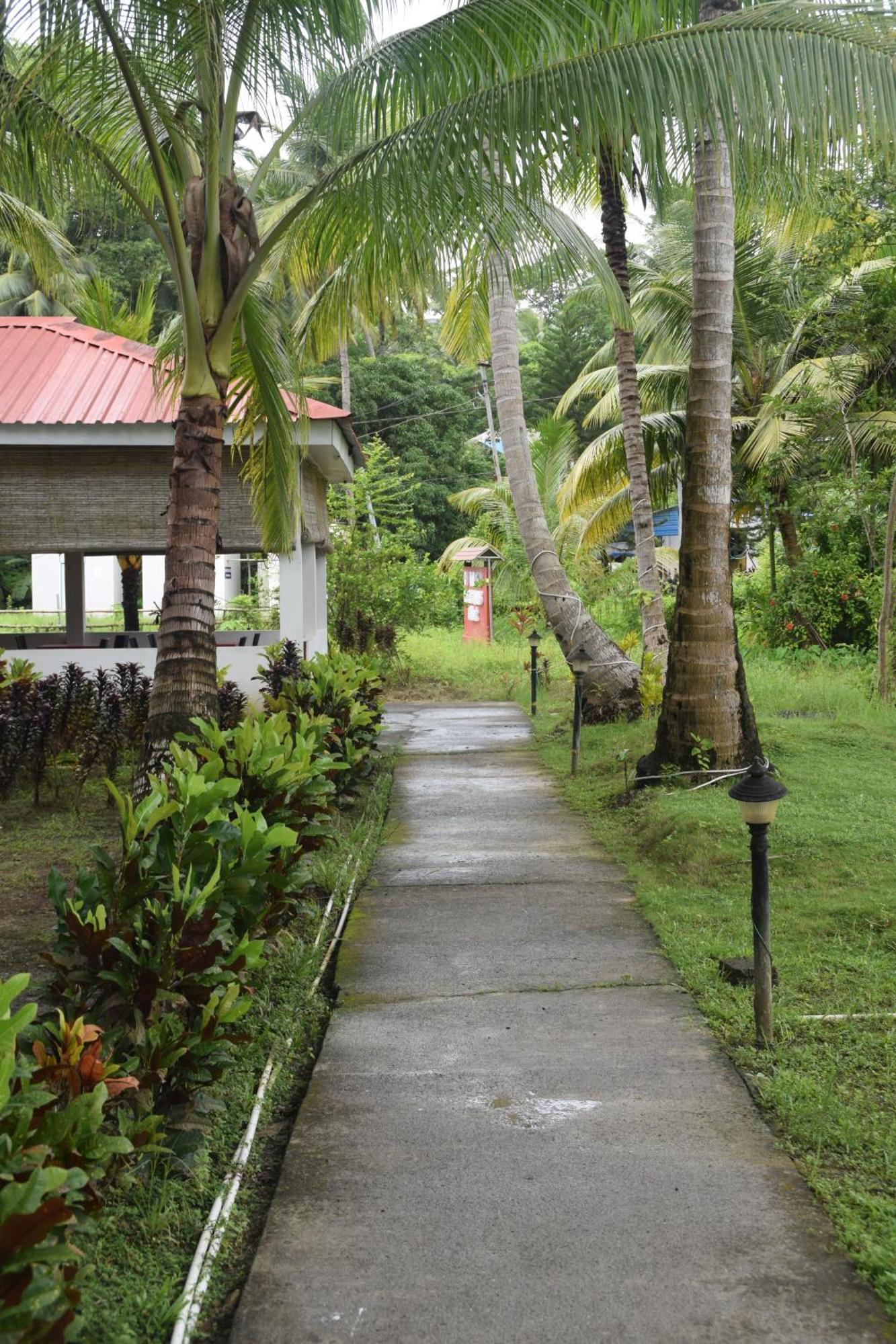 Hotel Exotica Squares Lakshmanpur Luaran gambar